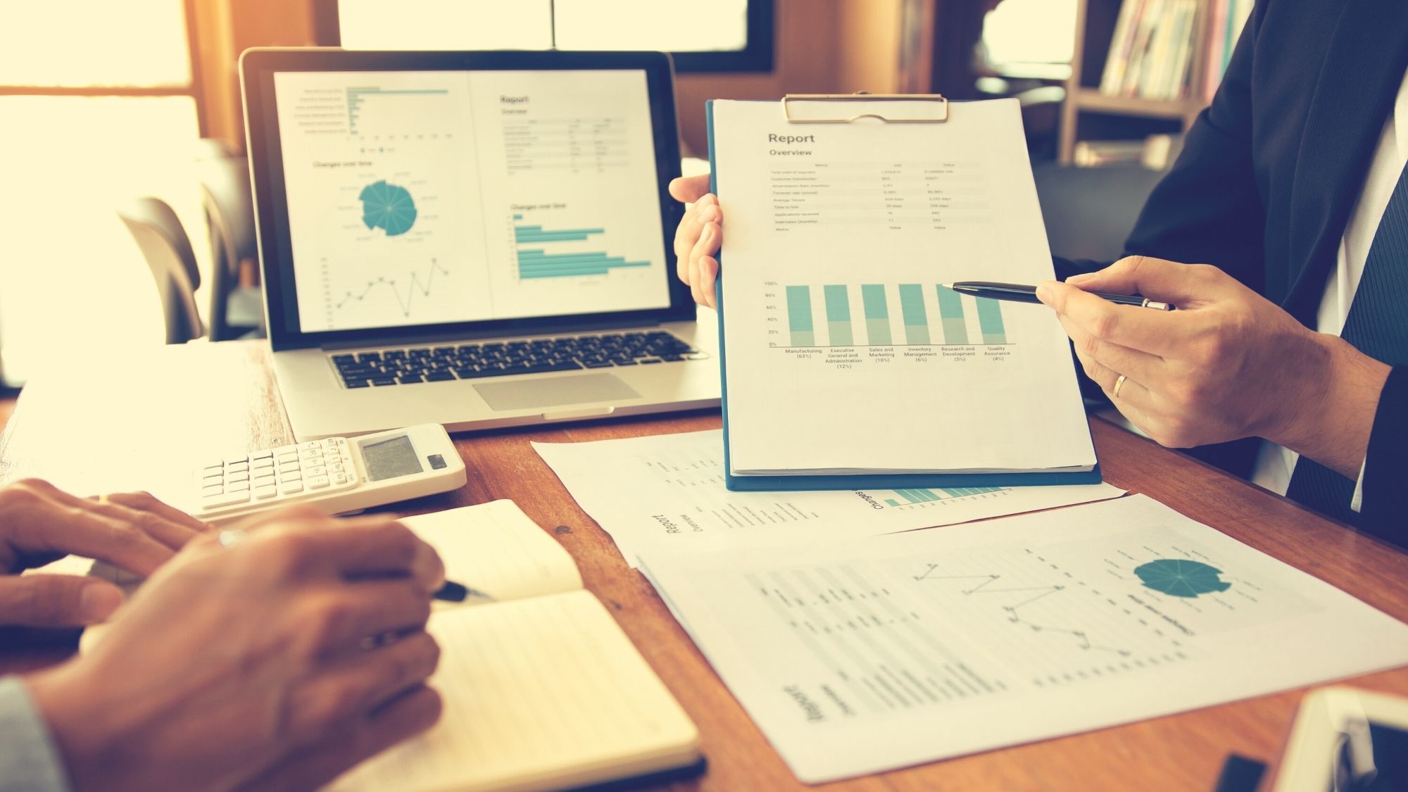 שירותים פיננסיים - סוכן החיסכון והפנסיה