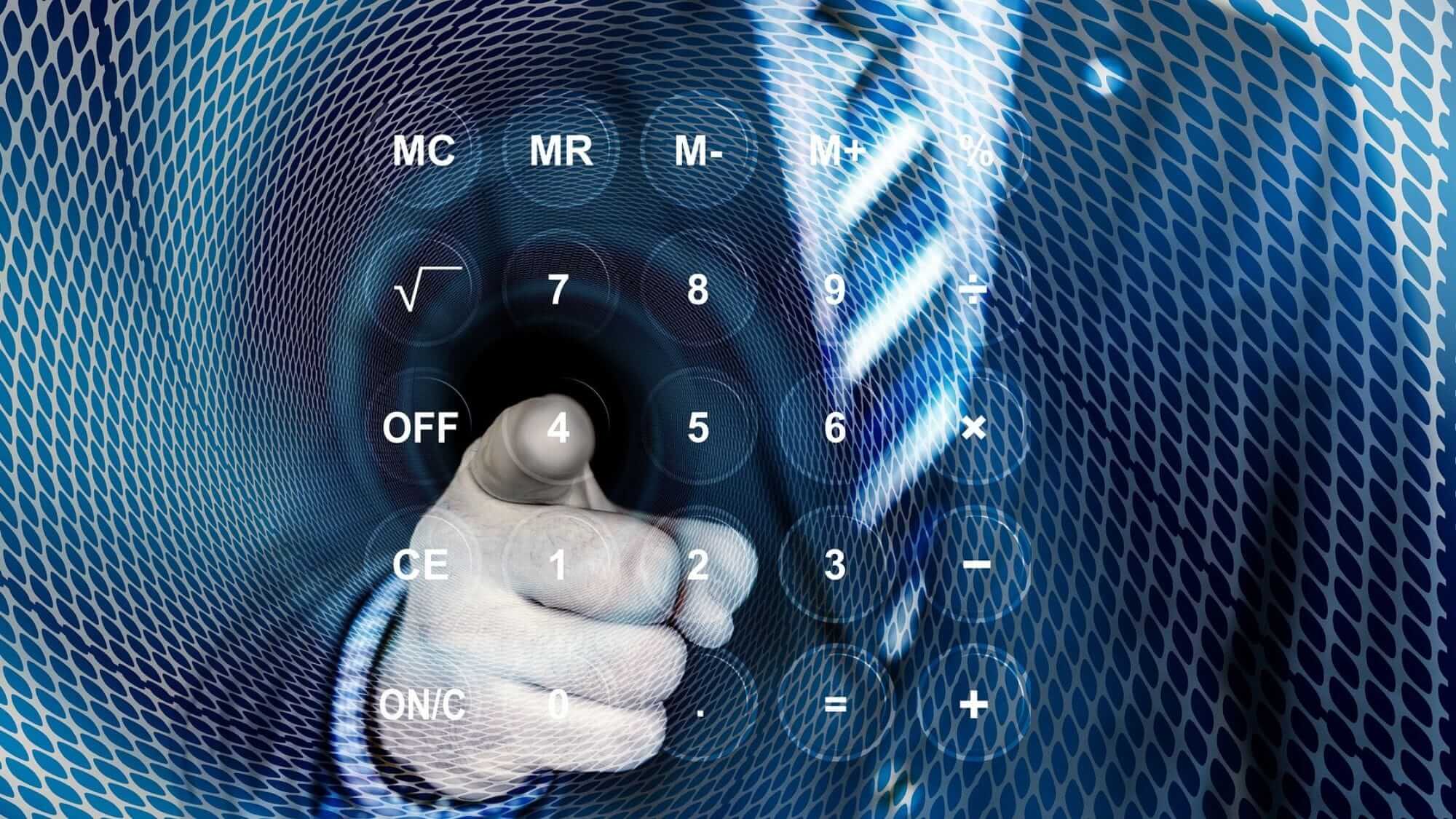 גבר ומחשבון וירטואלי – מחשבון חיסכון של משרד האוצר