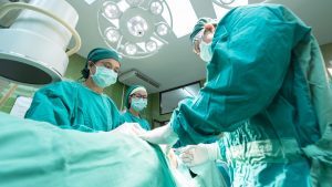 חדר ניתוח – ביטוח ניתוחים בחו"ל